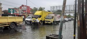 Lapor Pak Wako, Depan SDN 105 dan SDN 163 Panam Terendam Banjir